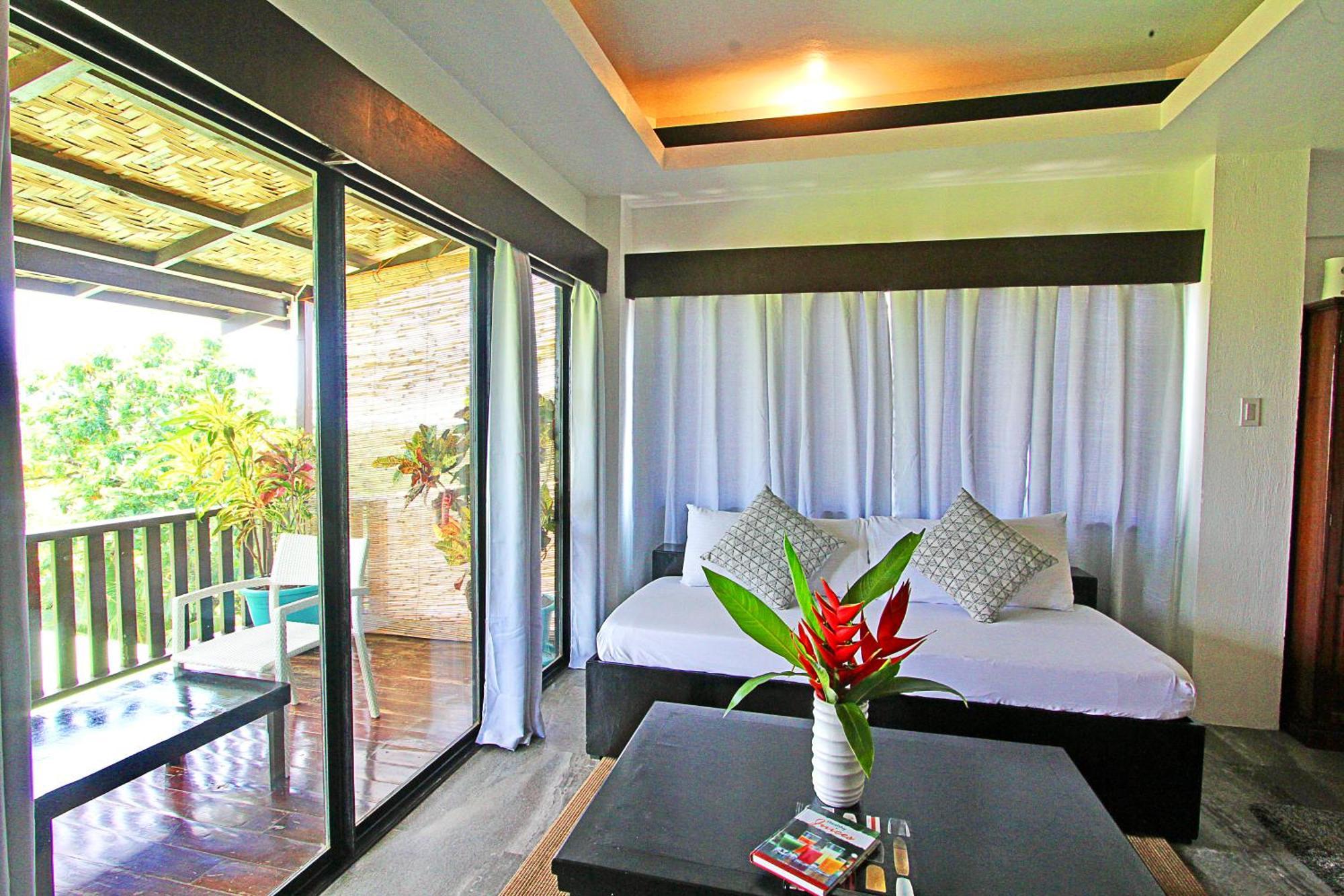 Villa Maya General Luna  Exteriér fotografie